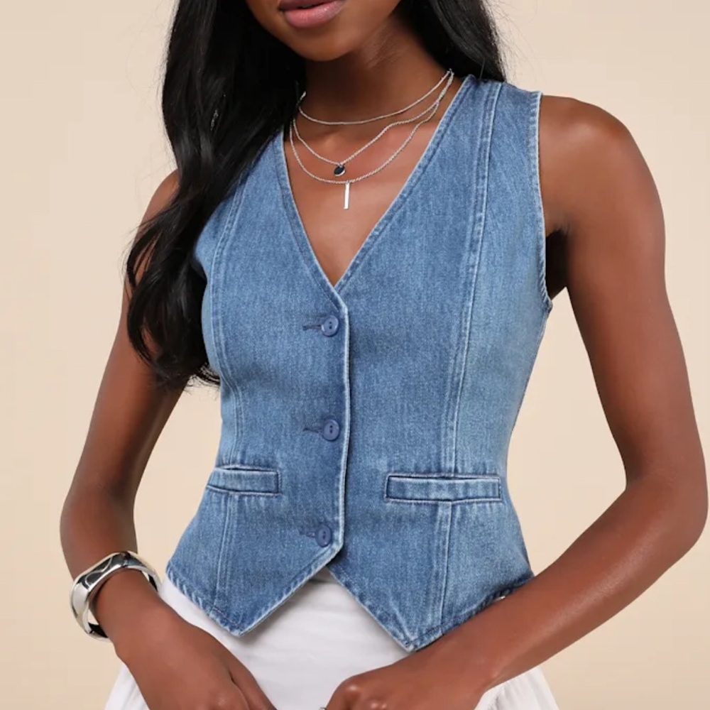 Lulu's Denim V-Neck Button Front Tank Vest in Light Blue